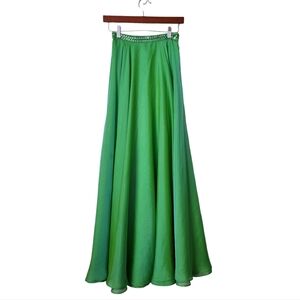 SHERRI HILL Maxi Skirt Shimmer Fabric in Brat Green size 0